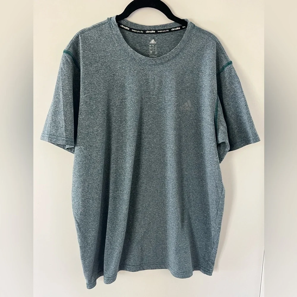 Adidas MENS T- Shirt Size L‎ Climalite Keeps You Dry Heather Green EUC